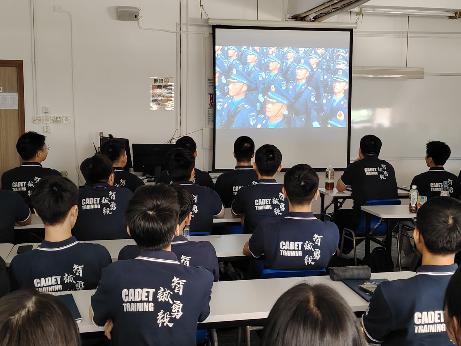 抗戰勝利80周年｜天安門廣場九三閱兵｜#科専 學生稱感國家強大