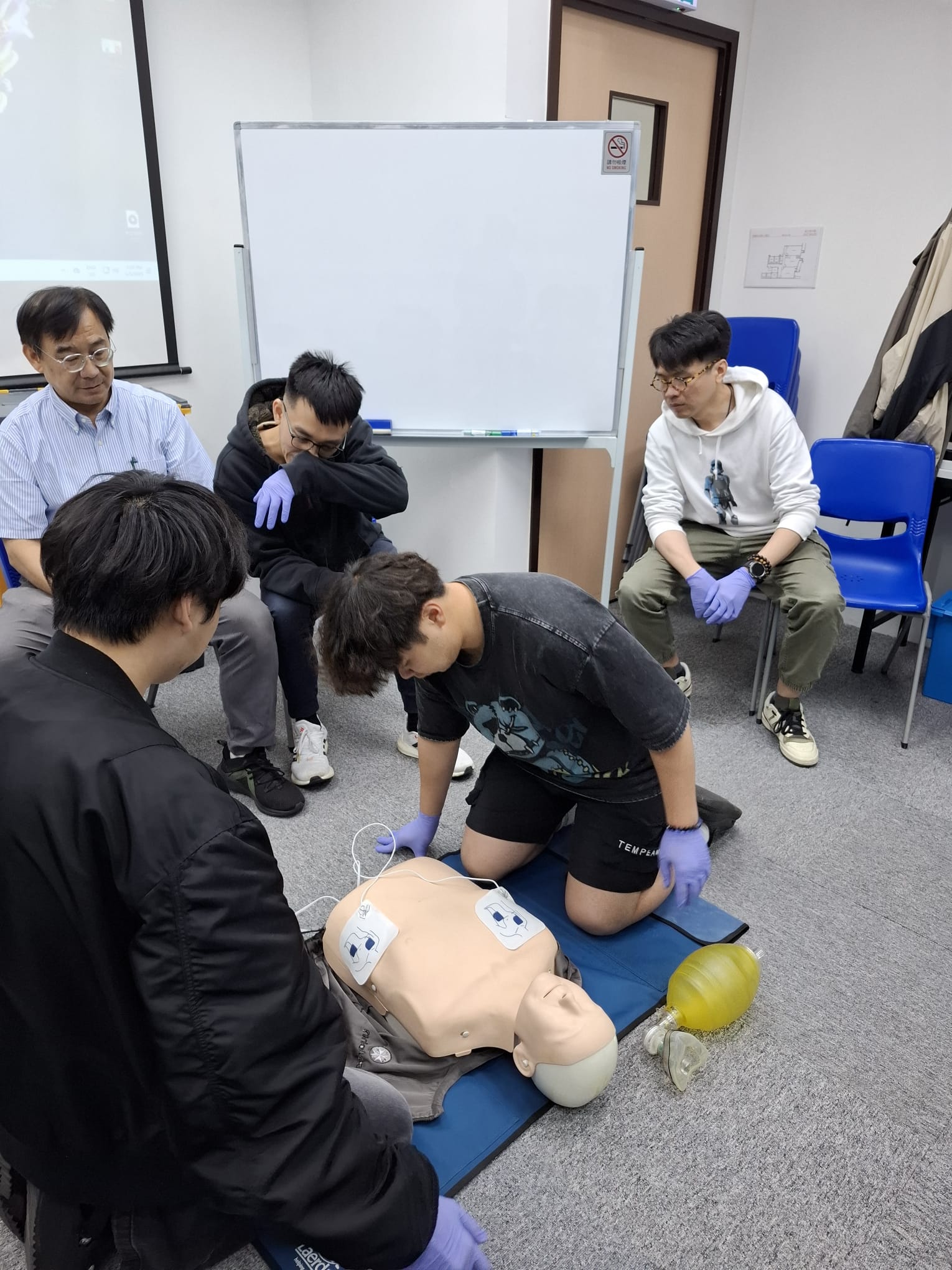  CPR & AED合併證書課程 